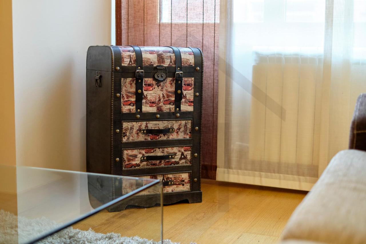Apartamento Candelaria - Lujo A Un Paso Del Centro Oviédo Exterior foto