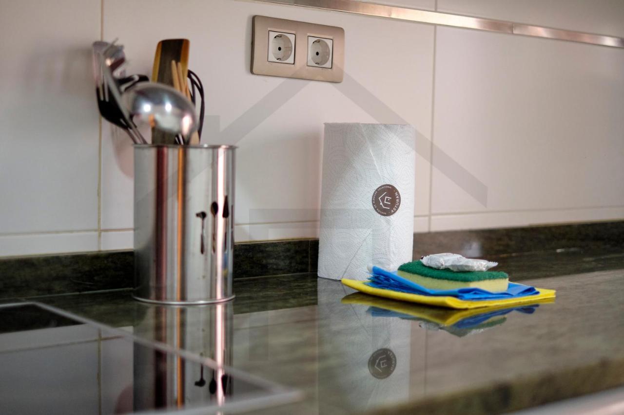 Apartamento Candelaria - Lujo A Un Paso Del Centro Oviédo Exterior foto