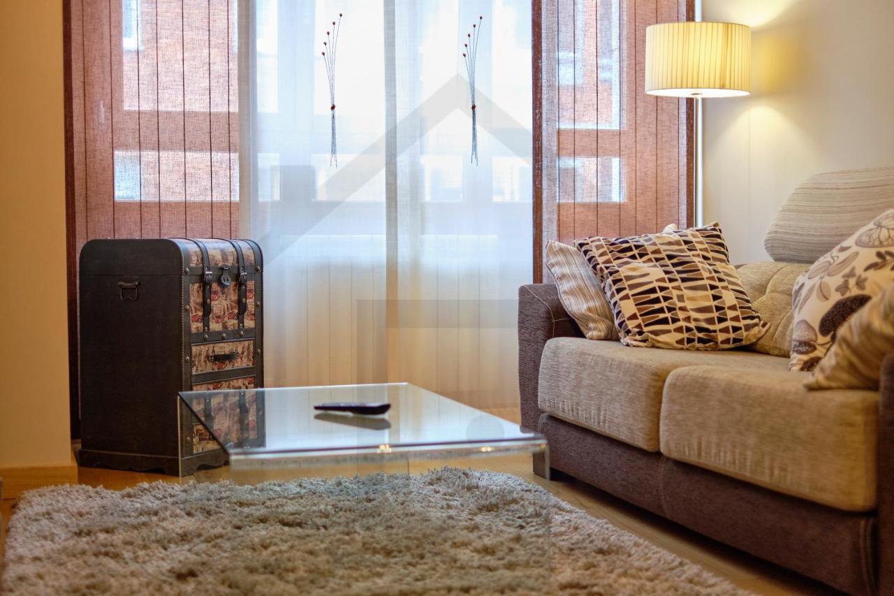 Apartamento Candelaria - Lujo A Un Paso Del Centro Oviédo Exterior foto