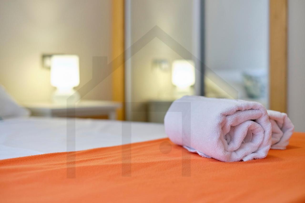 Apartamento Candelaria - Lujo A Un Paso Del Centro Oviédo Exterior foto